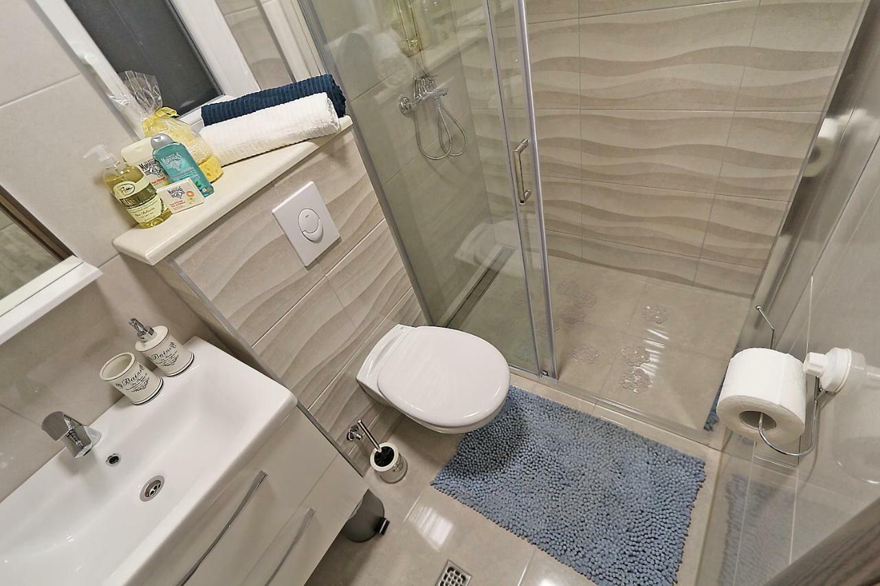 Modern Apartments Iva マカルスカ エクステリア 写真