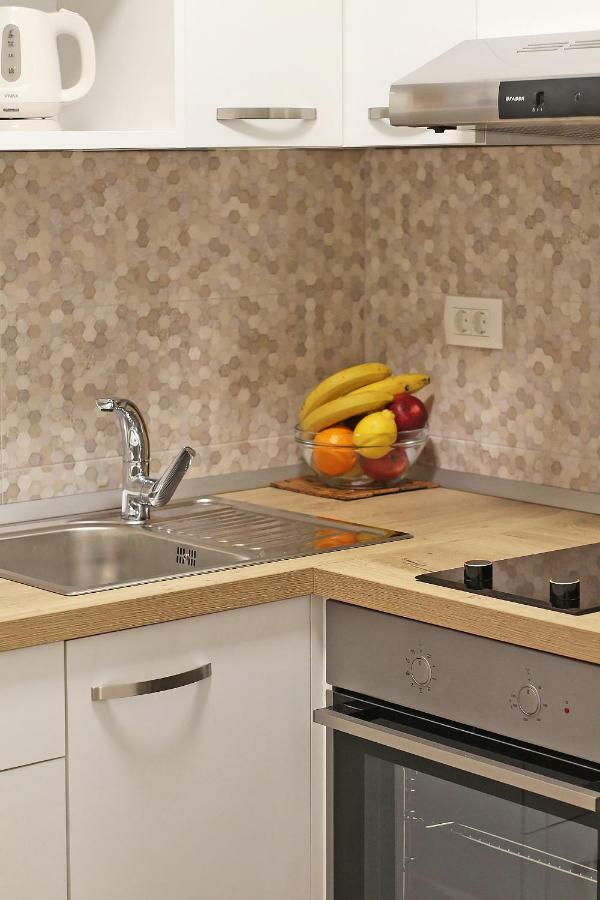 Modern Apartments Iva マカルスカ エクステリア 写真