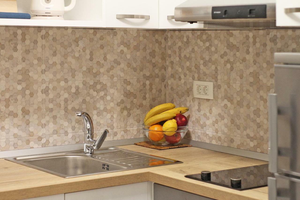 Modern Apartments Iva マカルスカ エクステリア 写真
