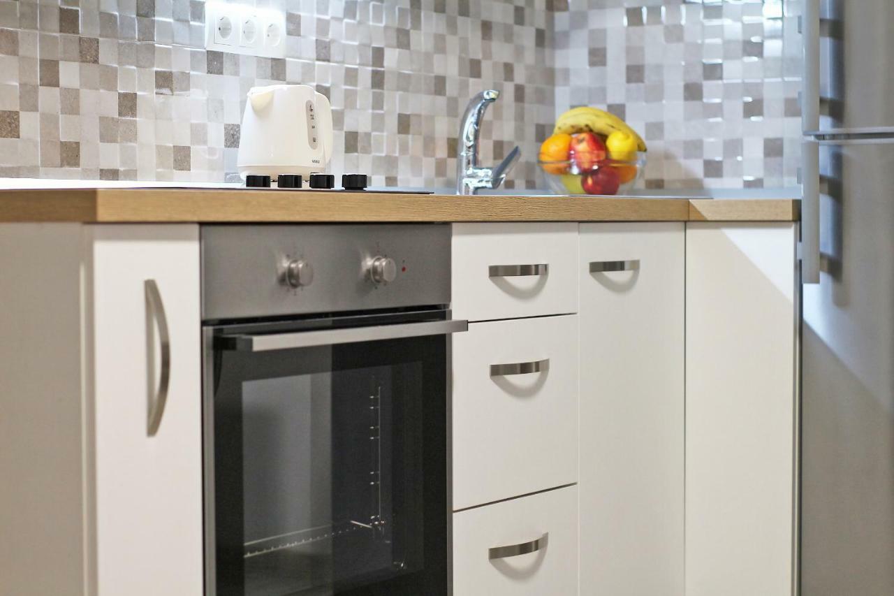 Modern Apartments Iva マカルスカ エクステリア 写真
